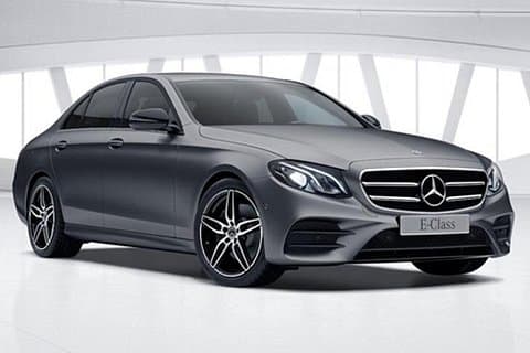 Airport Private Transfer in Business Car