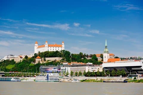 Bratislava Day Trip from Vienna (c) VIENNA SIGHTSEEING TOURS Bernhard Luck