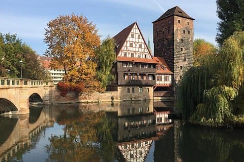Private Vienna to Nuremberg Transfer with Sightseeing Stops