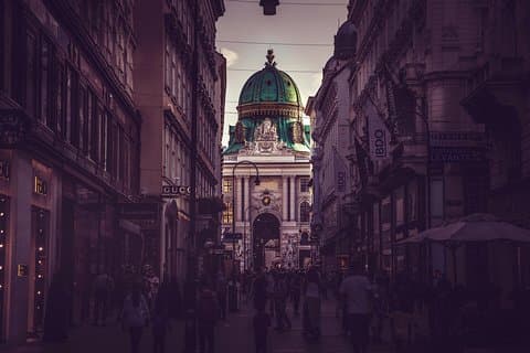 Puzzle rally: Erotic Vienna