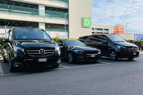 Vienna Airport (VIE) to Downtown - Round-Trip Private Transfer