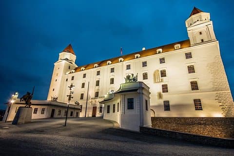 Private Direct Transfer From Vienna City Center to Bratislava