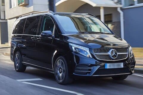 Departure by Private Minivan from Vienna to Vienna Airport VIE