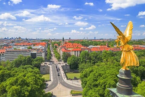 Munich Highlights Private Tour from Salzburg by Car