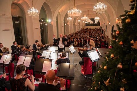 Schonbrunn Palace Evening Concert