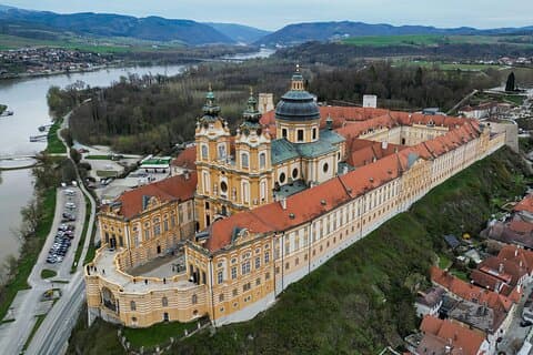 Private Wachau Valley Wine Experience: Tastings, History & Views