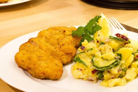 Private Authentic Austrian Cooking Class in Vienna & Market Tour