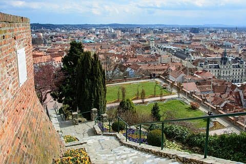 Strolling Graz: Medieval Lanes, Baroque Splendor & Modern Marvels