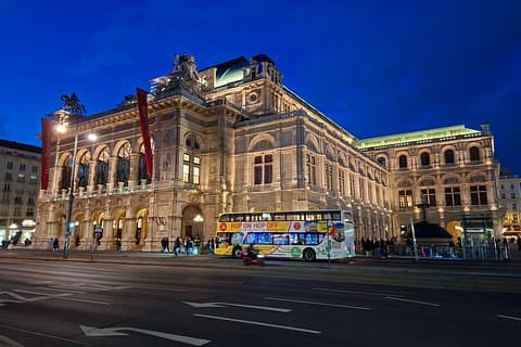 Vienna By Night 1 Hour Sightseeing Tour