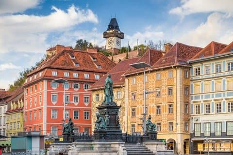 Private daytrip to Graz & Lindt Chocolate Factory