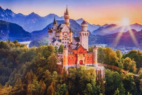 Private Day Trip from Salzburg to Neuschwanstein, Munich & Dachau