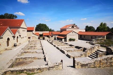 Vienna Exclusive Private Tour Carnuntum Schloss Hof and Hainburg