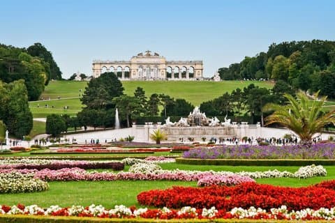 Vienna Schönbrunn Palace 22 Room Skip the Line Guided Tour