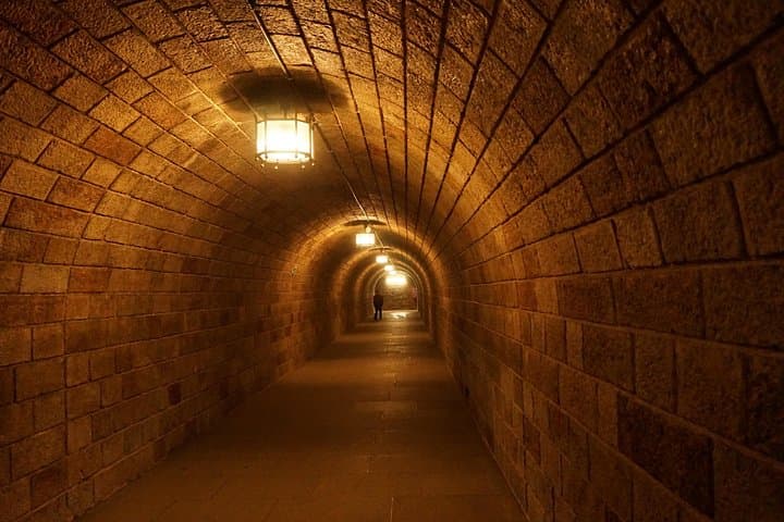 Tunnel to the Eagle's Nest