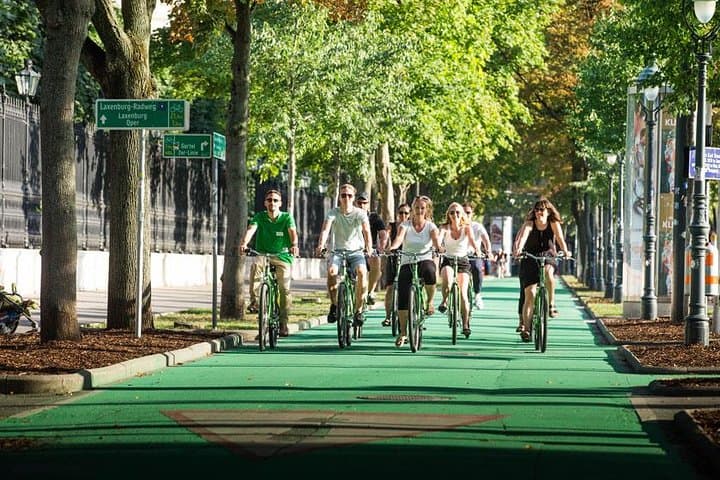 Touring the Ringstrasse