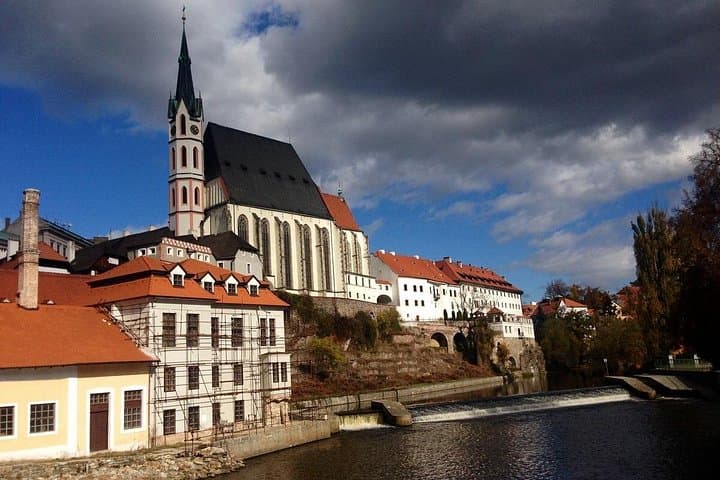 One-Way Day Trip to Cesky Krumlov from Graz to Prague