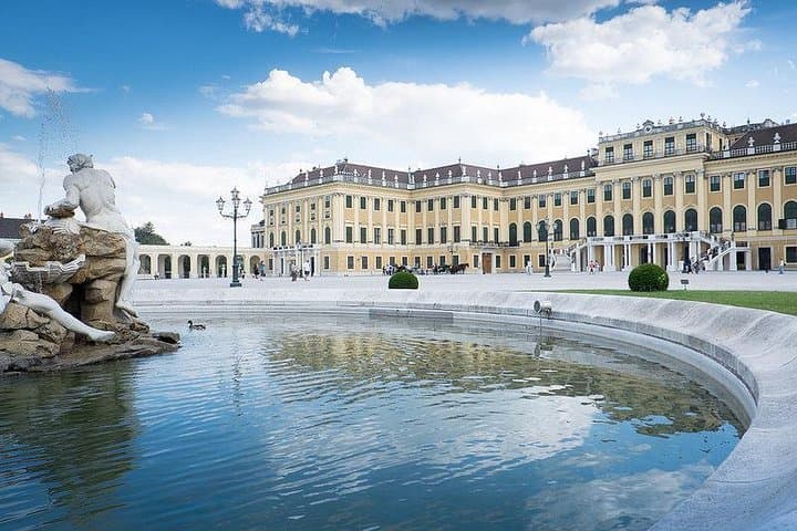 Private Vienna Half-Day Small-Group Tour: City Landmarks and Highlights