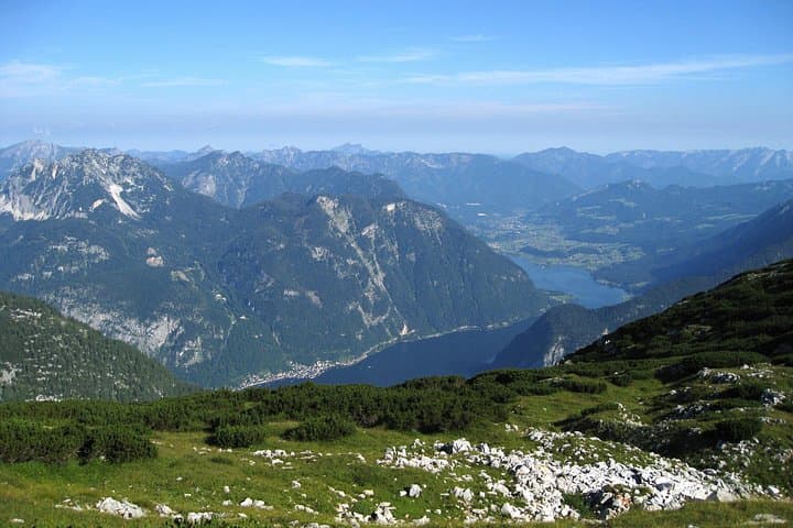 Lake Millstatt & Medieval Towns: Private Tour with Scenic Stops
