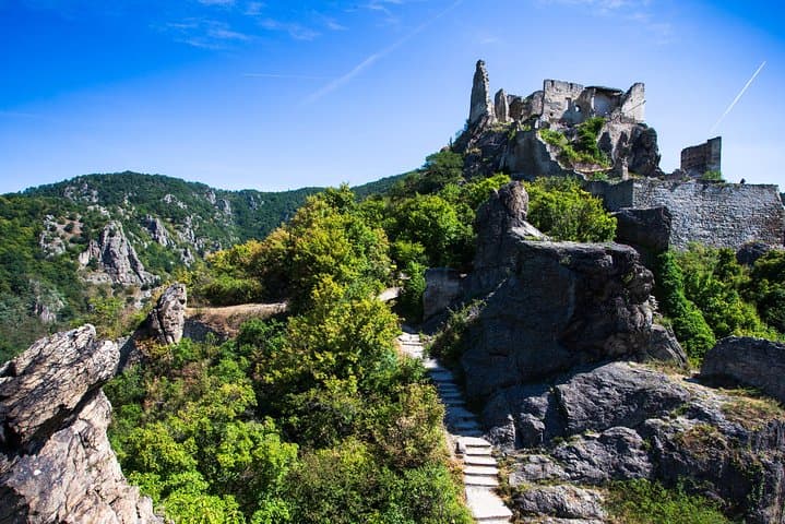 Wachau Valley Wine Tasting Bike Tour from Vienna