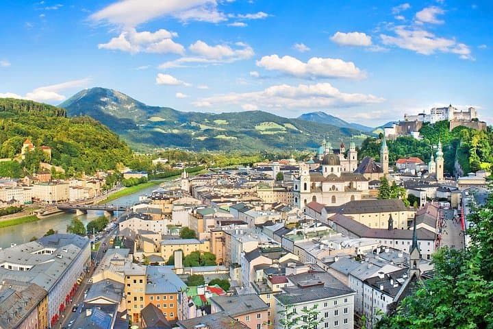 Private Customized Salzburg City and Country Tour