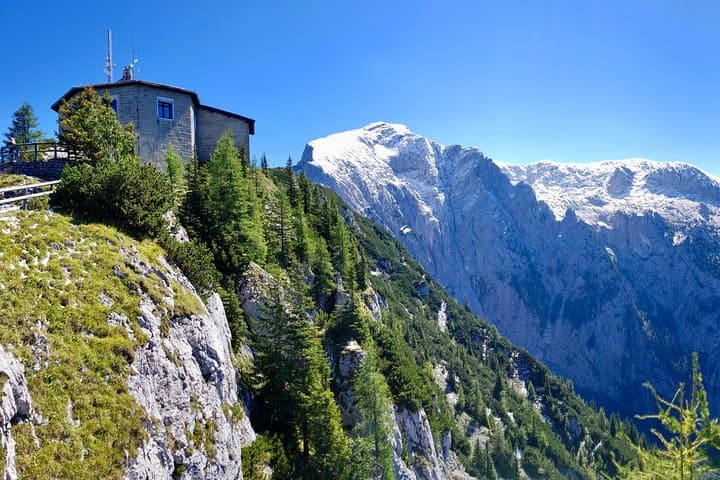 Eagle's Nest and Hallstatt Private Tour from Salzburg