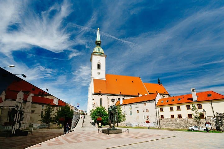 Bratislava Day Trip from Vienna (c) VIENNA SIGHTSEEING TOURS Bernhard Luck