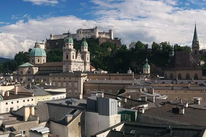 Discover Salzburg: Old Town Highlights Tour