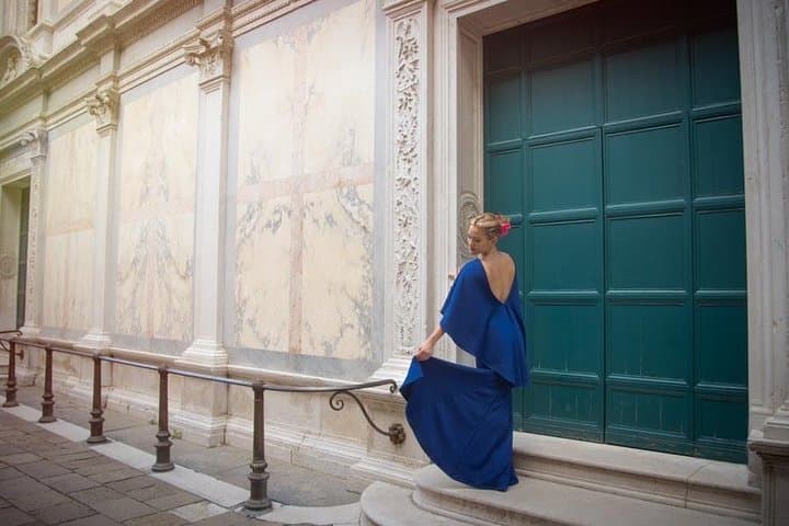 Private Photo Session with a Local Photographer in Salzburg