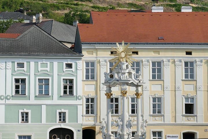 Discover Krems Old Town: Medieval Sights, Heritage & Wine Culture