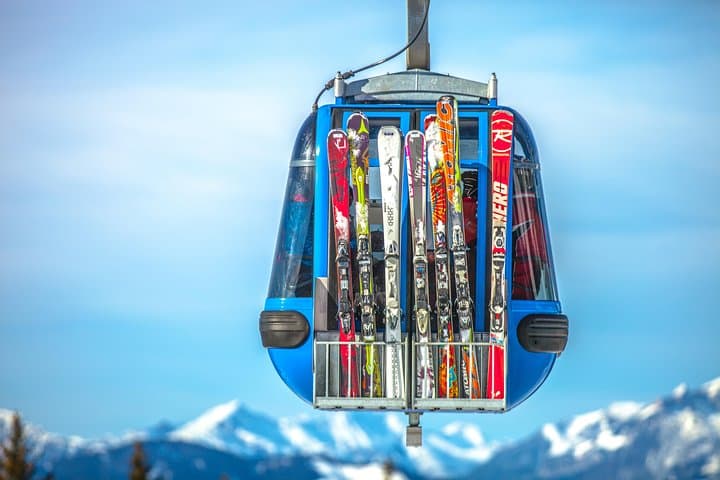 Transfer Vienna ↔ Kaprun,Zell am See,Flachau,Stubai,Kitzbuhel & Other