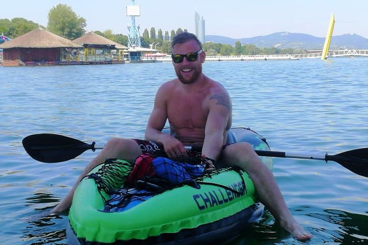 Small-Group Guided Kayak Tour of Vienna