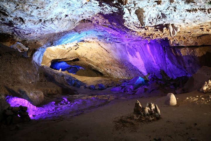 Private Tour: Werfen Ice Caves Adventure from Salzburg