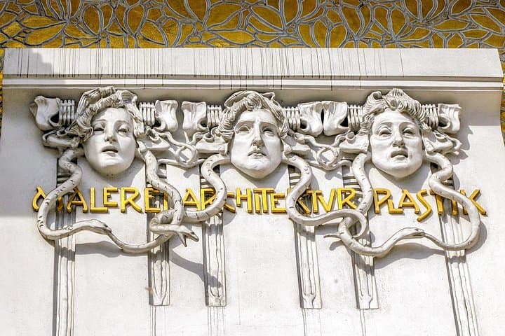 Architectural Vienna: Private Tour with a Local Expert