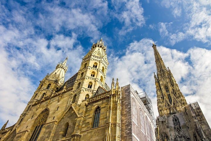 Historic Vienna: Exclusive Private Tour with a Local