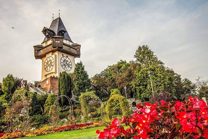 Explore Graz in 60 minutes with a Local