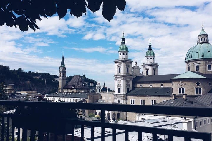 Explore Salzburg in 60 minutes with a Local