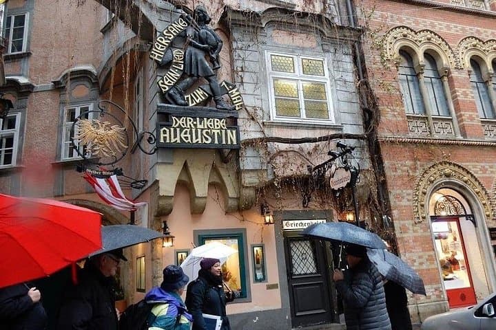 Medieval lanes, legends and stories