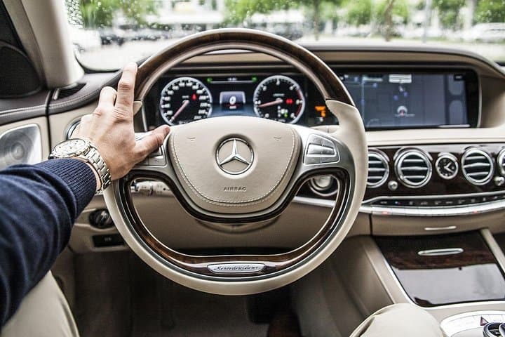From Vienna to Munich, 2h of Sightseeing, Private Transfer