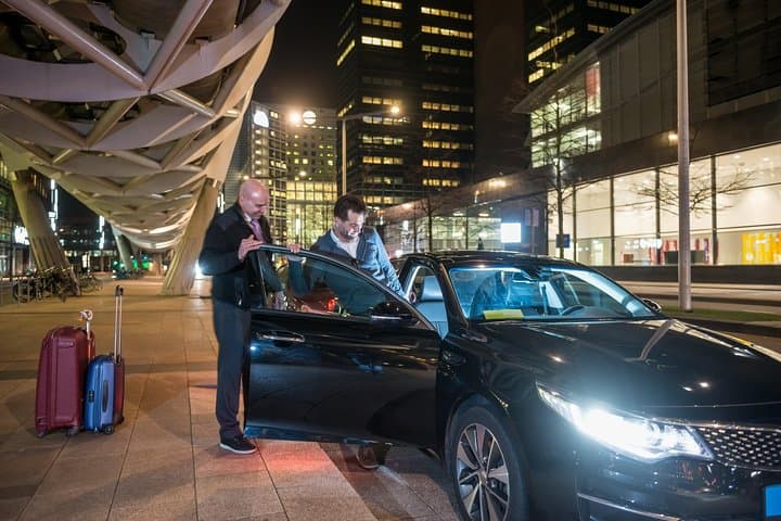 Private transfer from Saalbach - Hinterglemm to Munich Airport