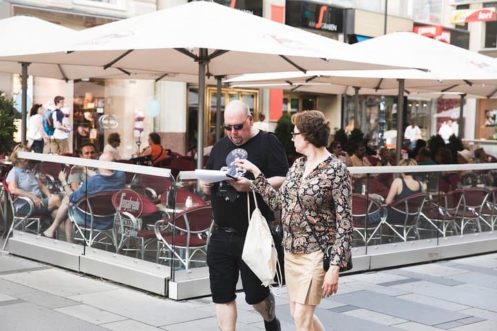 Puzzle rally Viennese highlights and coffee house culture