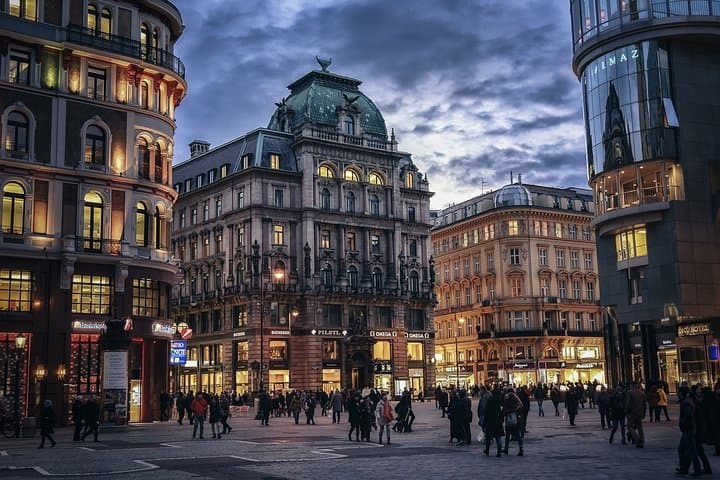Private Vienna Half-Day Small-Group Tour: City Landmarks and Highlights