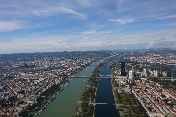 Vienna 30 Minutes Helicopter Tour for 2