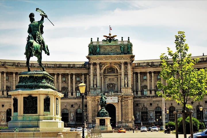 Hofburg & "Hitler" Balcony, 1010 Vienna