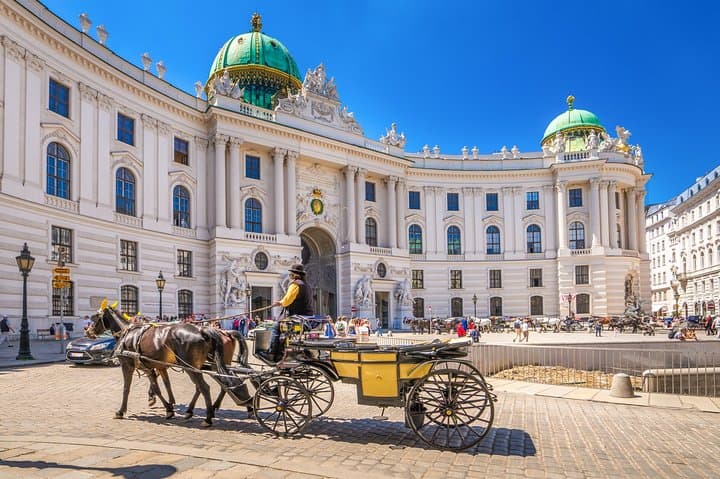 Bicycle tour - Vienna Complete