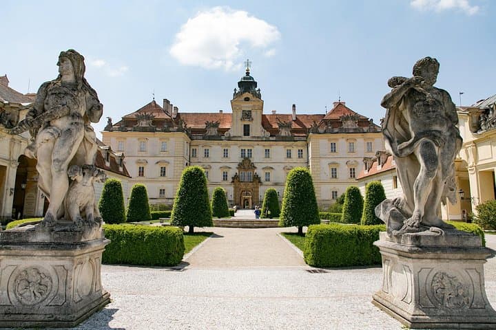 2day private tour of wine region in Czech Republic from Vienna