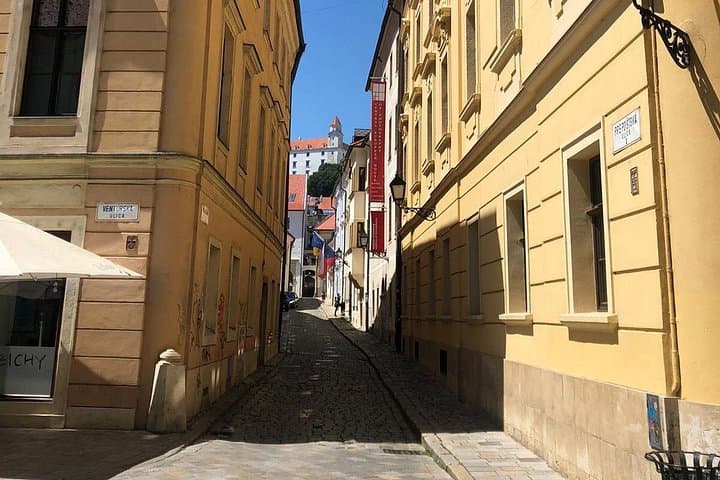 Cozy Bratislava Trip from Vienna with Coffee & Cake