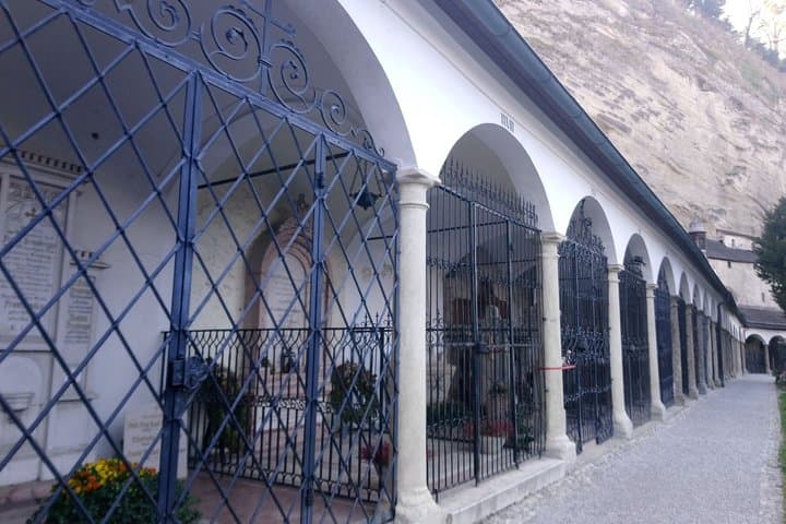 Sightseeing with the Sound of Music: A Salzburg Audio Tour