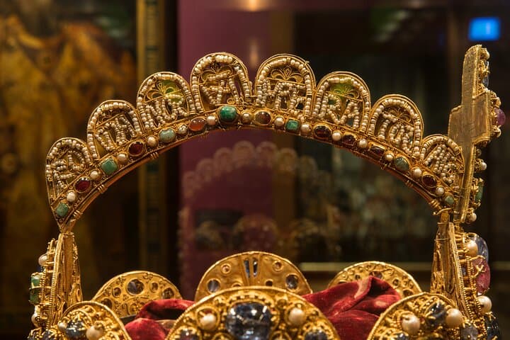 Skip the Line: Imperial Treasury of Vienna Entrance Ticket