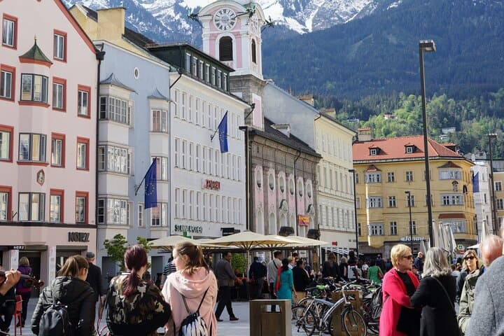 Discover the LGBT side of Innsbruck with a Local