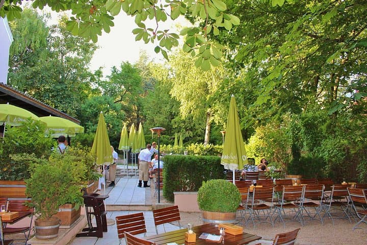 Private Day Trip to The Village of Grinzing from Vienna with a local